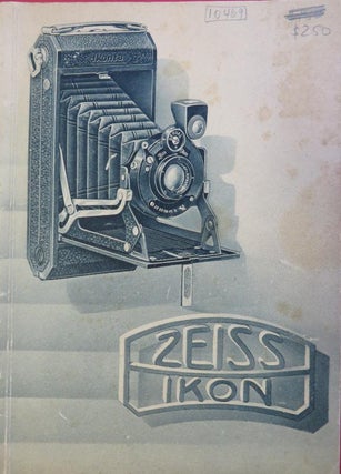 Item #010469 Appareills Photographiques et Accessoires Catalogue C352a Belgique 1930. ZEISS IKON